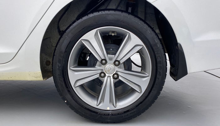 2018 Hyundai Verna 1.6 CRDI SX + AT, Diesel, Automatic, 66,035 km, Left Rear Wheel