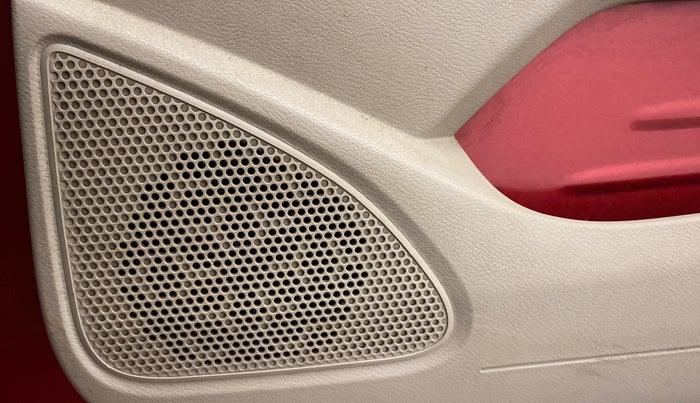 2016 Datsun Redi Go T (O), Petrol, Manual, 14,181 km, Speaker
