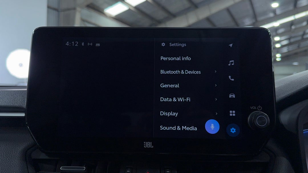 2024 Toyota RAV4 Cruiser (AWD) Hybrid, Automatic, 8302 km, Infotainment System