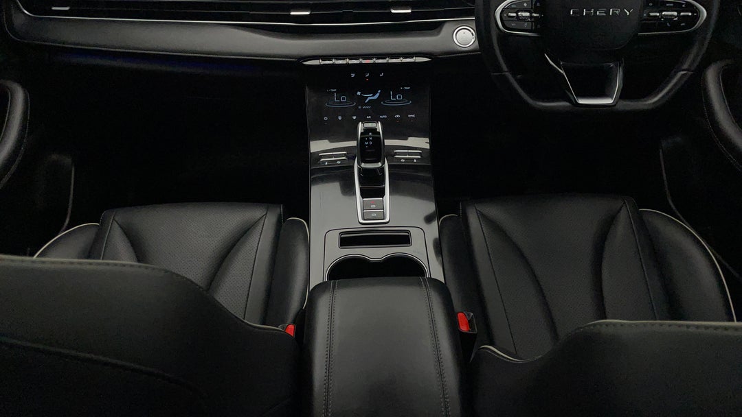 2024 Chery Tiggo 4 Pro Ultimate, Automatic, 10462 km, Center Console