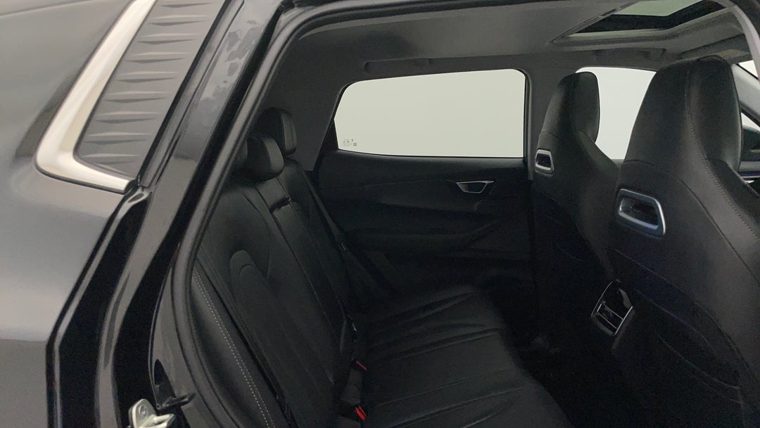 2024 Chery Tiggo 4 Pro Ultimate, Automatic, 10462 km, Right Side Rear Door Cabin View