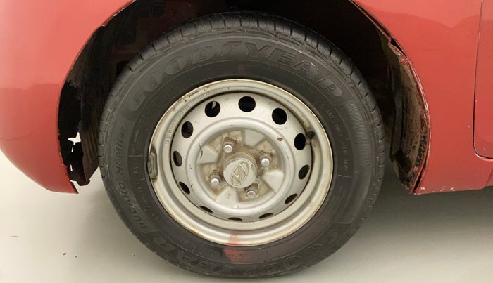 2013 Hyundai Eon ERA +, Petrol, Manual, 53,932 km, Left Front Wheel