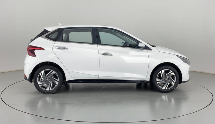 2020 Hyundai NEW I20 ASTA (O) 1.2 MT, Petrol, Manual, 36,716 km, Right Side View