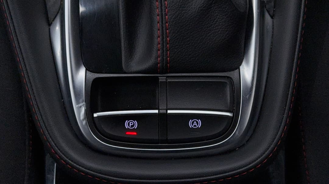 2023 MG Zst Core, Automatic, 33591 km, Handbrake