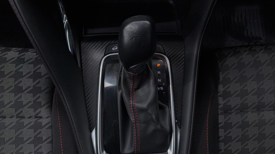 2023 MG Zst Core, Automatic, 33591 km, Gear Lever 