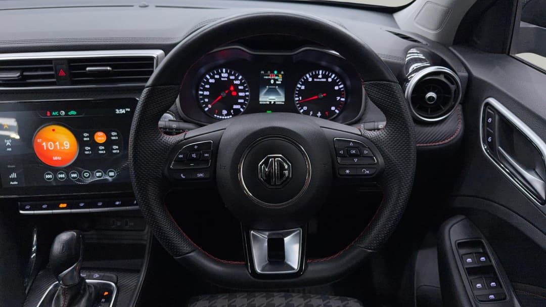 2023 MG Zst Core, Automatic, 33591 km, Steering Wheel Close-up