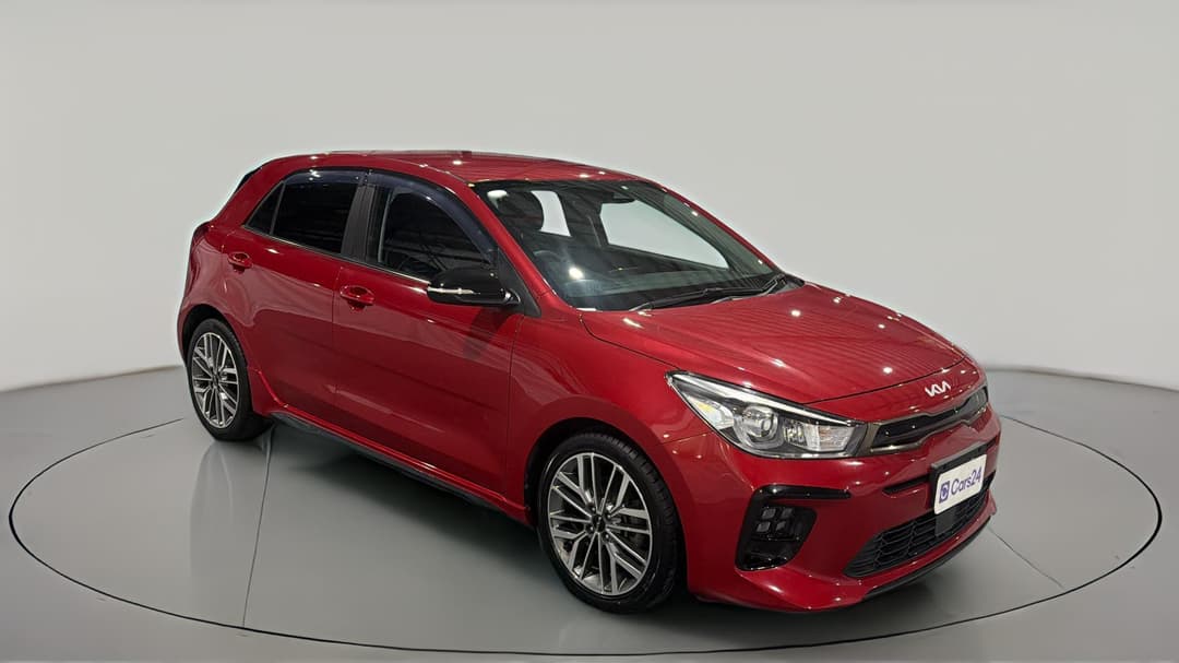 2022 Kia Rio Gt-line, Automatic, 53486 km, Right Front Diagonal (45- Degree) View
