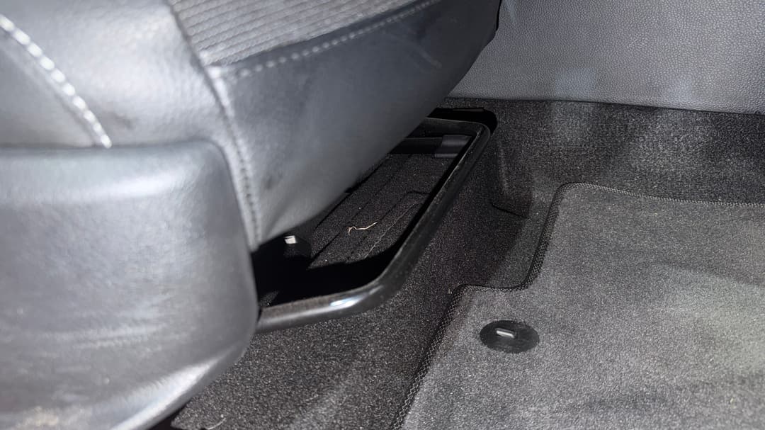 2022 Kia Rio Gt-line, Automatic, 53486 km, Drivers Side Adjustment Panel