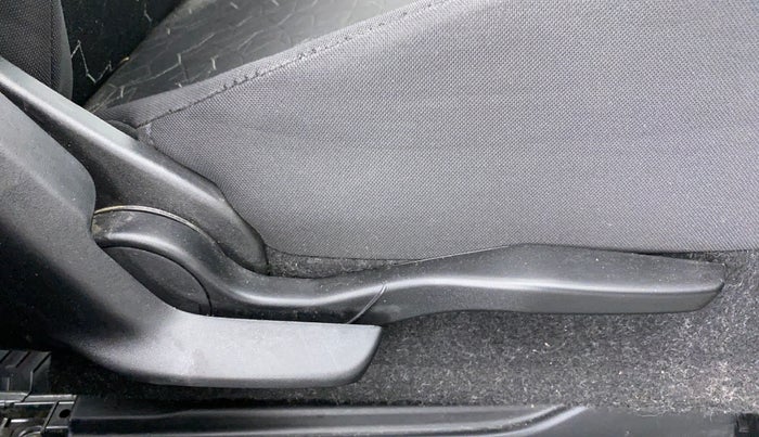 2019 Maruti IGNIS ALPHA 1.2 K12, Petrol, Manual, 8,460 km, Driver Side Adjustment Panel