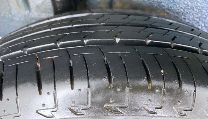 2019 Maruti IGNIS ALPHA 1.2 K12, Petrol, Manual, 8,460 km, Right Rear Tyre Tread