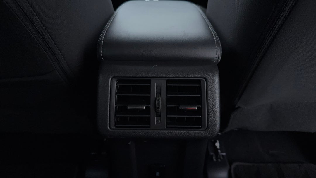Rear A/C Vent