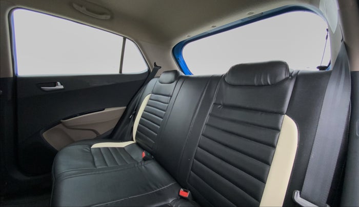 2018 Hyundai Grand i10 SPORTS 1.2 AT VTVT, Petrol, Automatic, 16,228 km, Right Side Door Cabin View