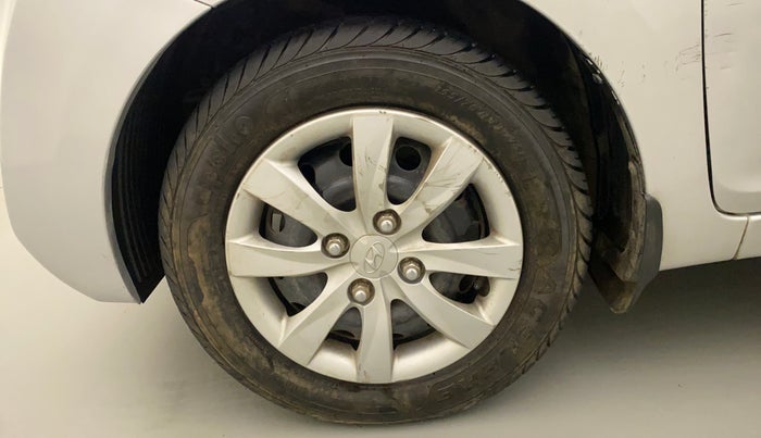 2013 Hyundai Eon MAGNA +, Petrol, Manual, 26,337 km, Left Front Wheel