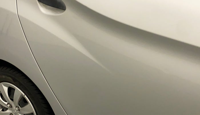 2013 Hyundai Eon MAGNA +, Petrol, Manual, 26,337 km, Right rear door - Minor scratches