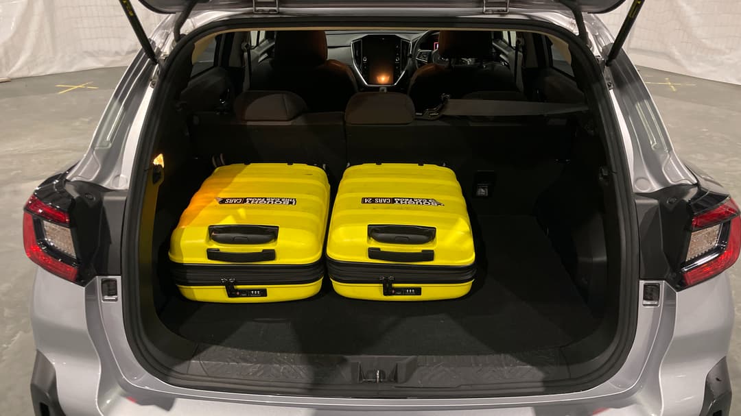 2023 Subaru Crosstrek AWD 2.0l, Automatic, 59395 km, Boot Inside View with Luggage