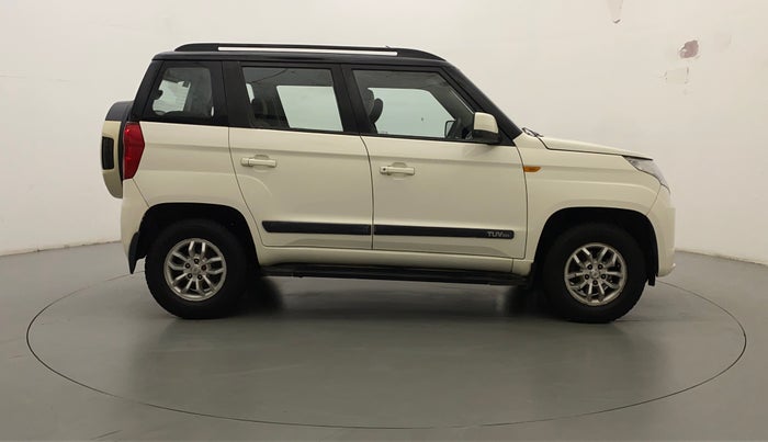 2016 Mahindra TUV300 T8 AMT, Diesel, Automatic, 78,086 km, Right Side