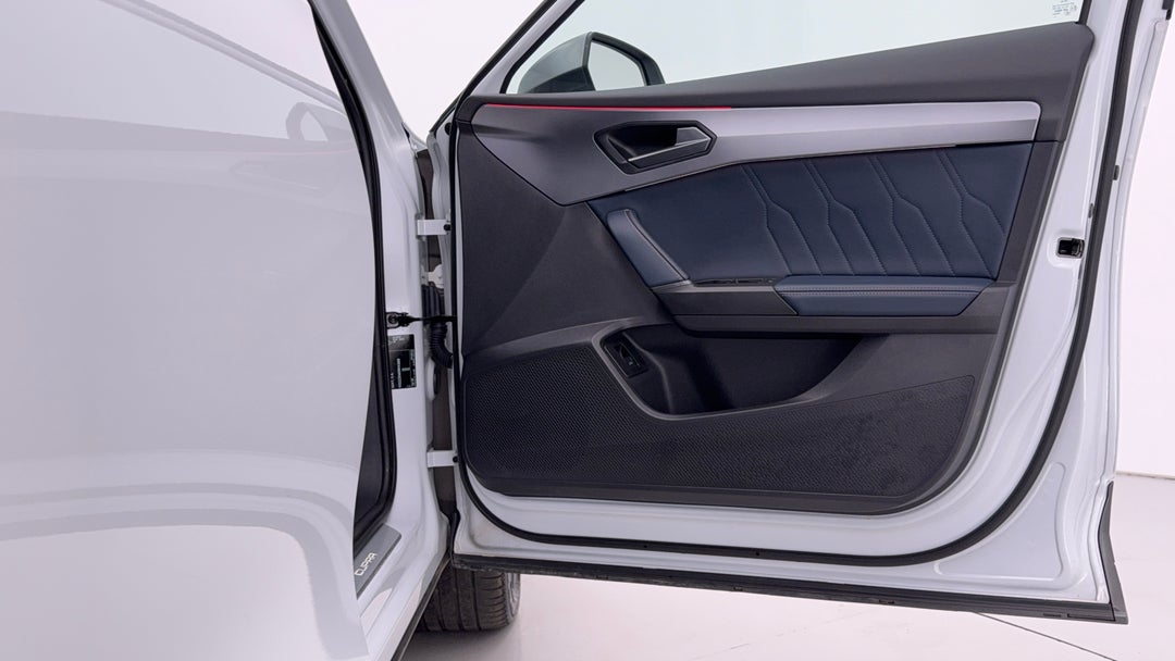 2024 Cupra Formentor Vzx, Automatic, 31352 km, Speaker View