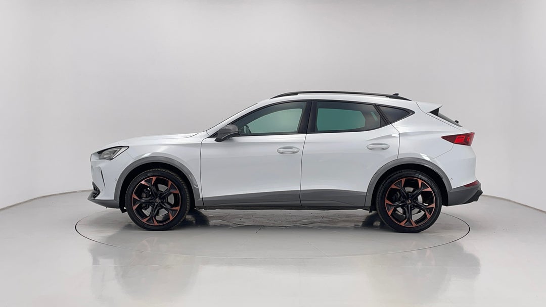 2024 Cupra Formentor Vzx, Automatic, 31352 km, Left Side View