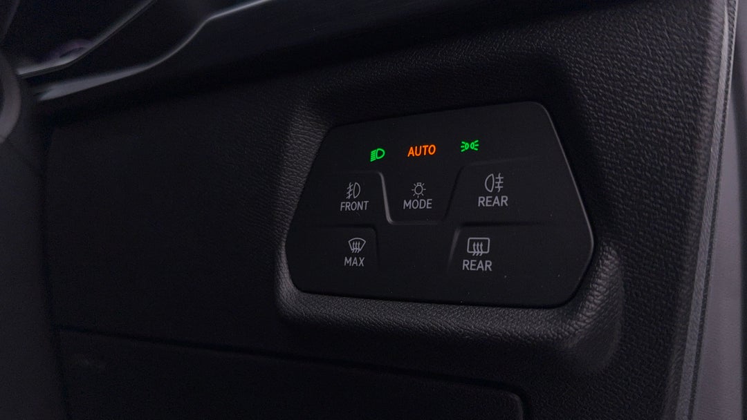 2024 Cupra Formentor Vzx, Automatic, 31352 km, Utility Switches/Buttons