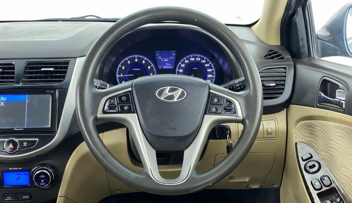 2013 Hyundai Verna FLUIDIC 1.6 SX VTVT, Petrol, Manual, 84,519 km, Steering Wheel Close Up