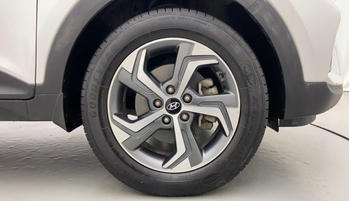 2018 Hyundai Creta 1.6 VTVT SX AUTO, Petrol, Automatic, 25,981 km, Right Front Wheel