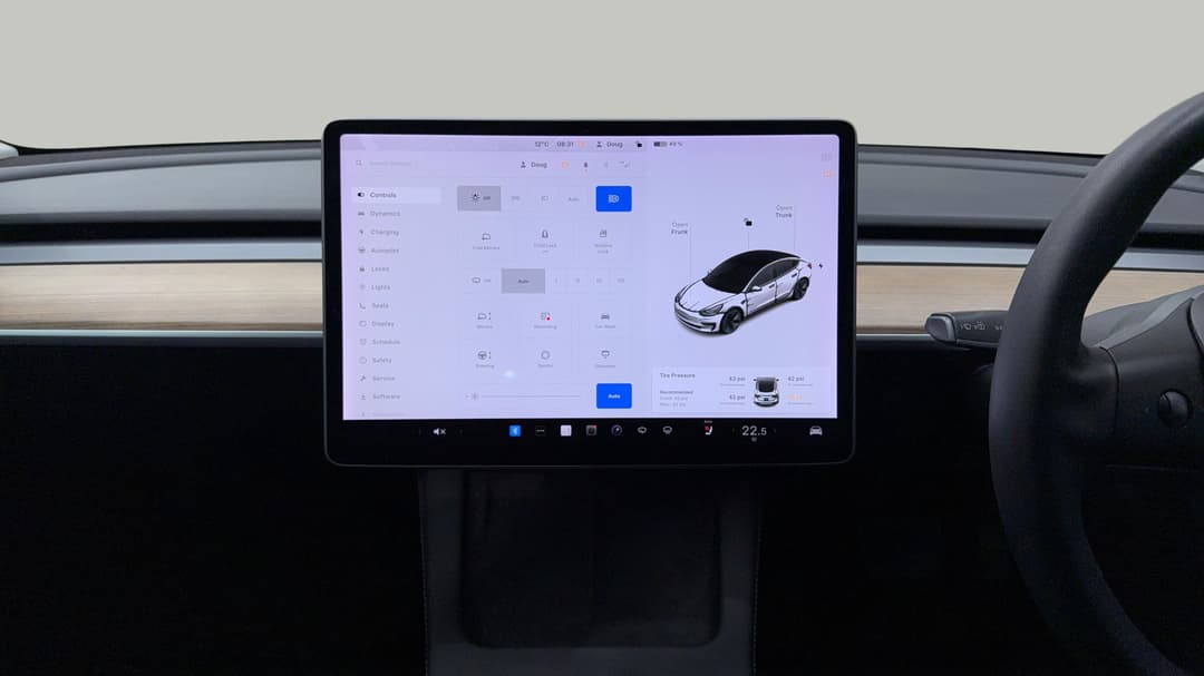 2021 Tesla Model 3 Standard Range Plus RWD, Automatic, 63729 km, Center Console