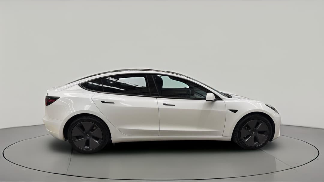 2021 Tesla Model 3 Standard Range Plus RWD, Automatic, 63729 km, Right Side View