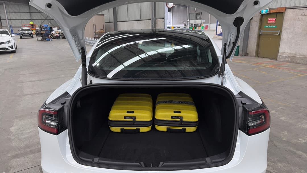 2021 Tesla Model 3 Standard Range Plus RWD, Automatic, 63729 km, Boot Inside View with Luggage
