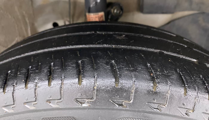 2019 Honda Amaze 1.2L I-VTEC S, Petrol, Manual, 37,566 km, Right Front Tyre Tread