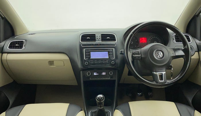 2014 Volkswagen Polo HIGHLINE1.2L, Petrol, Manual, 72,414 km, Dashboard