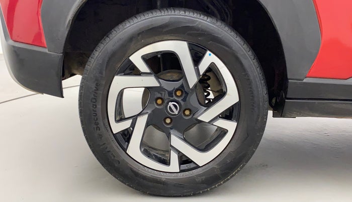 2021 Nissan MAGNITE XV PREMIUM DUAL TONE, Petrol, Manual, 27,592 km, Right Rear Wheel
