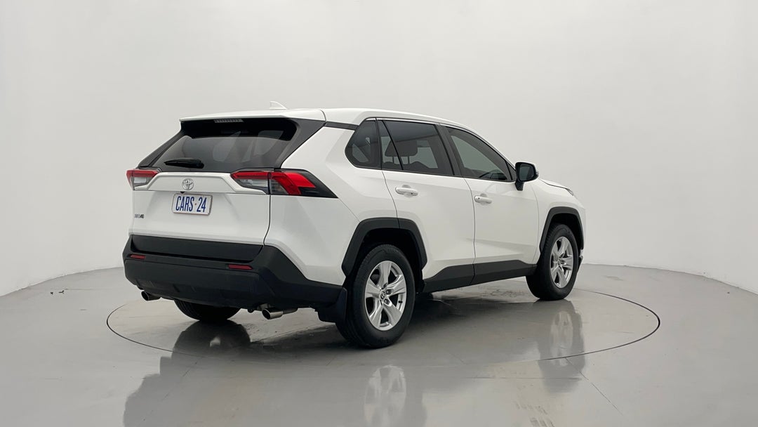 Right Back Diagonal (45- Degree) View