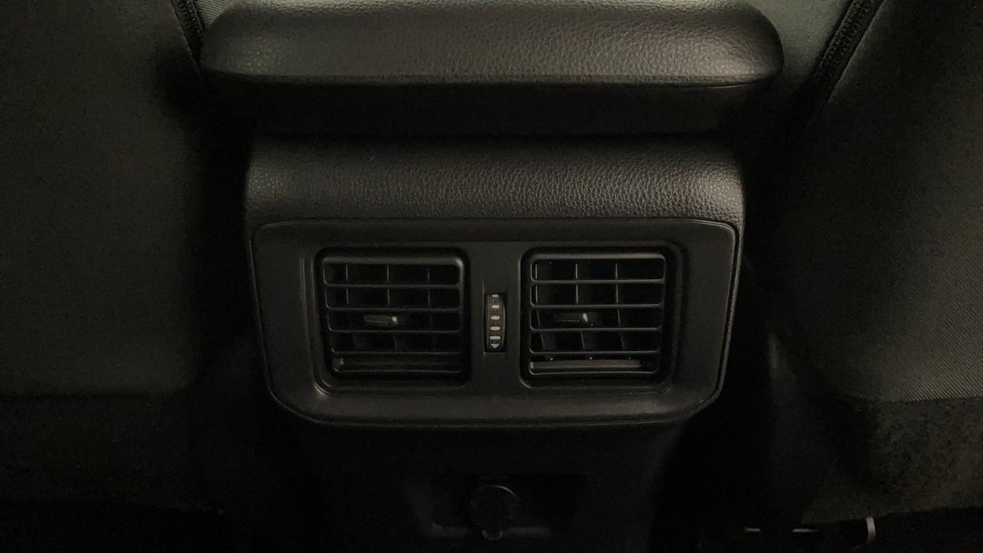 Rear A/C Vent