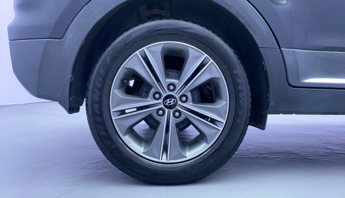 2017 Hyundai Creta SX PLUS AT 1.6 DIESEL, Diesel, Automatic, 81,717 km, Right Rear Wheel
