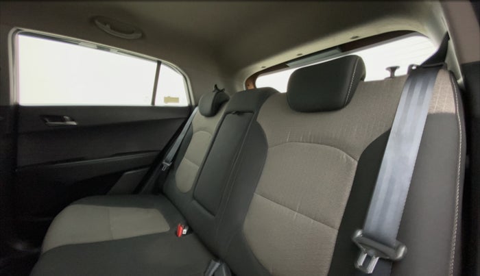2017 Hyundai Creta 1.6 SX CRDI, Diesel, Manual, 70,608 km, Right Side Rear Door Cabin