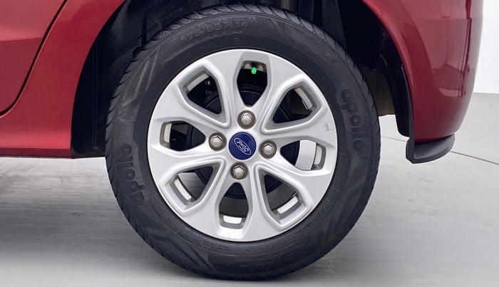 2017 Ford New Figo 1.2 TITANIUM, Petrol, Manual, 39,444 km, Left Rear Wheel