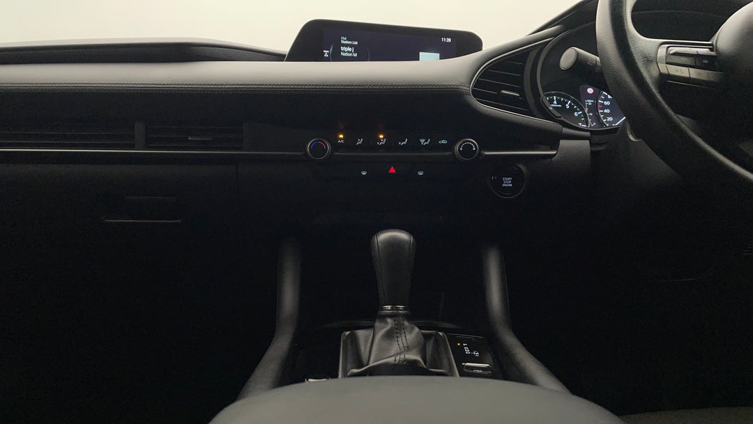 2021 Mazda 3 G20 Pure, Automatic, 60771 km, Center Console