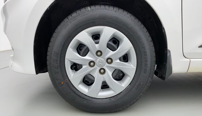 2016 Hyundai Elite i20 SPORTZ 1.2, Petrol, Manual, 15,602 km, Left Front Wheel