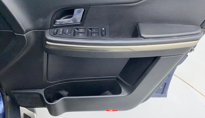 2018 Tata Hexa Varicor 400 XT, Diesel, Manual, 90,594 km, Driver Side Door Panels Control