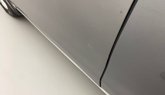 2018 Maruti Celerio ZXI (O), Petrol, Manual, 63,071 km, Front passenger door - Slightly dented