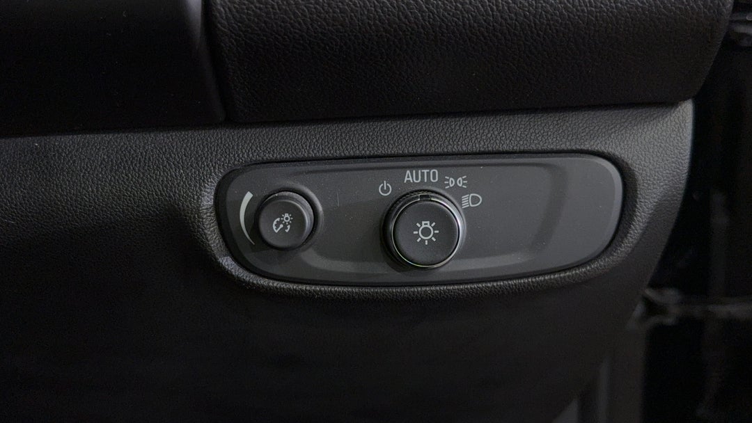 Utility Switches/Buttons