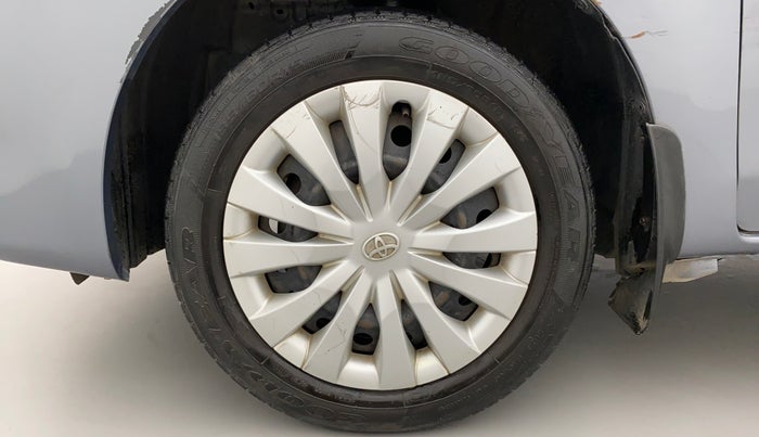 2013 Toyota Etios G, Petrol, Manual, 91,297 km, Left Front Wheel