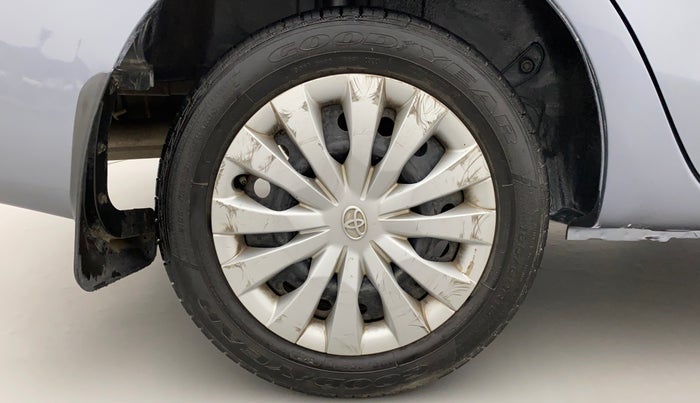 2013 Toyota Etios G, Petrol, Manual, 91,297 km, Right Rear Wheel