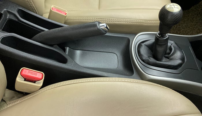 2017 Honda City 1.5L I-VTEC V MT, Petrol, Manual, 57,852 km, Gear Lever