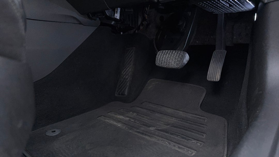 Pedals and Footmat