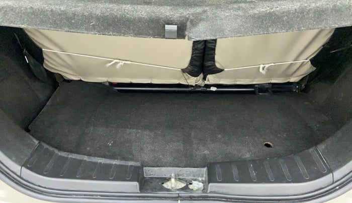 2018 Maruti Wagon R 1.0 VXI, Petrol, Manual, 389 km, Boot Inside