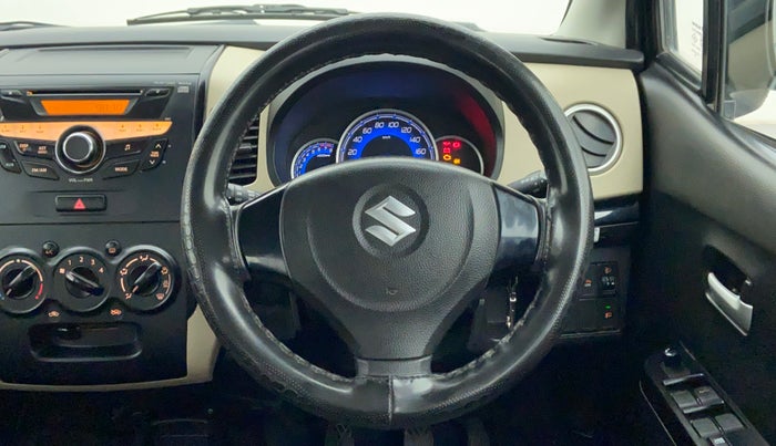 2018 Maruti Wagon R 1.0 VXI, Petrol, Manual, 389 km, Steering Wheel Close Up