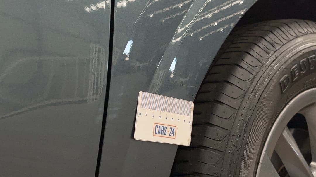 2022 Kia Carnival S, Automatic, 98678 km, Quarter Panel Front RHS Guard Scratch