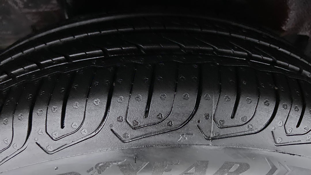 Right Rear Tyre Tread