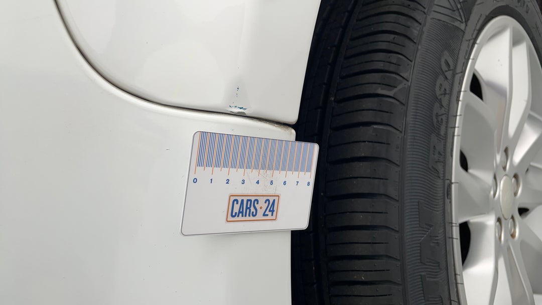 Bumper Front Scratch